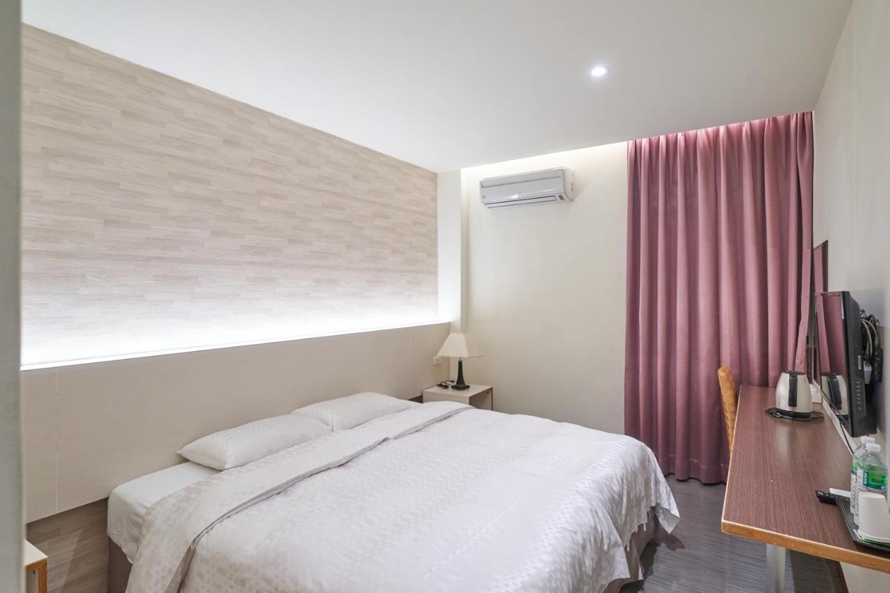 Yung An Business Hotel Dounan Екстериор снимка