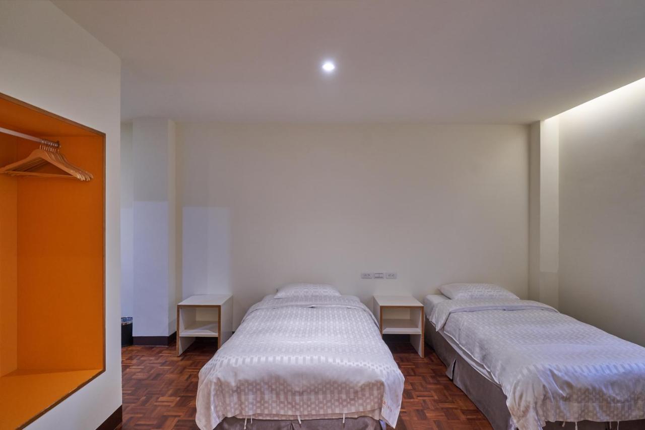 Yung An Business Hotel Dounan Екстериор снимка