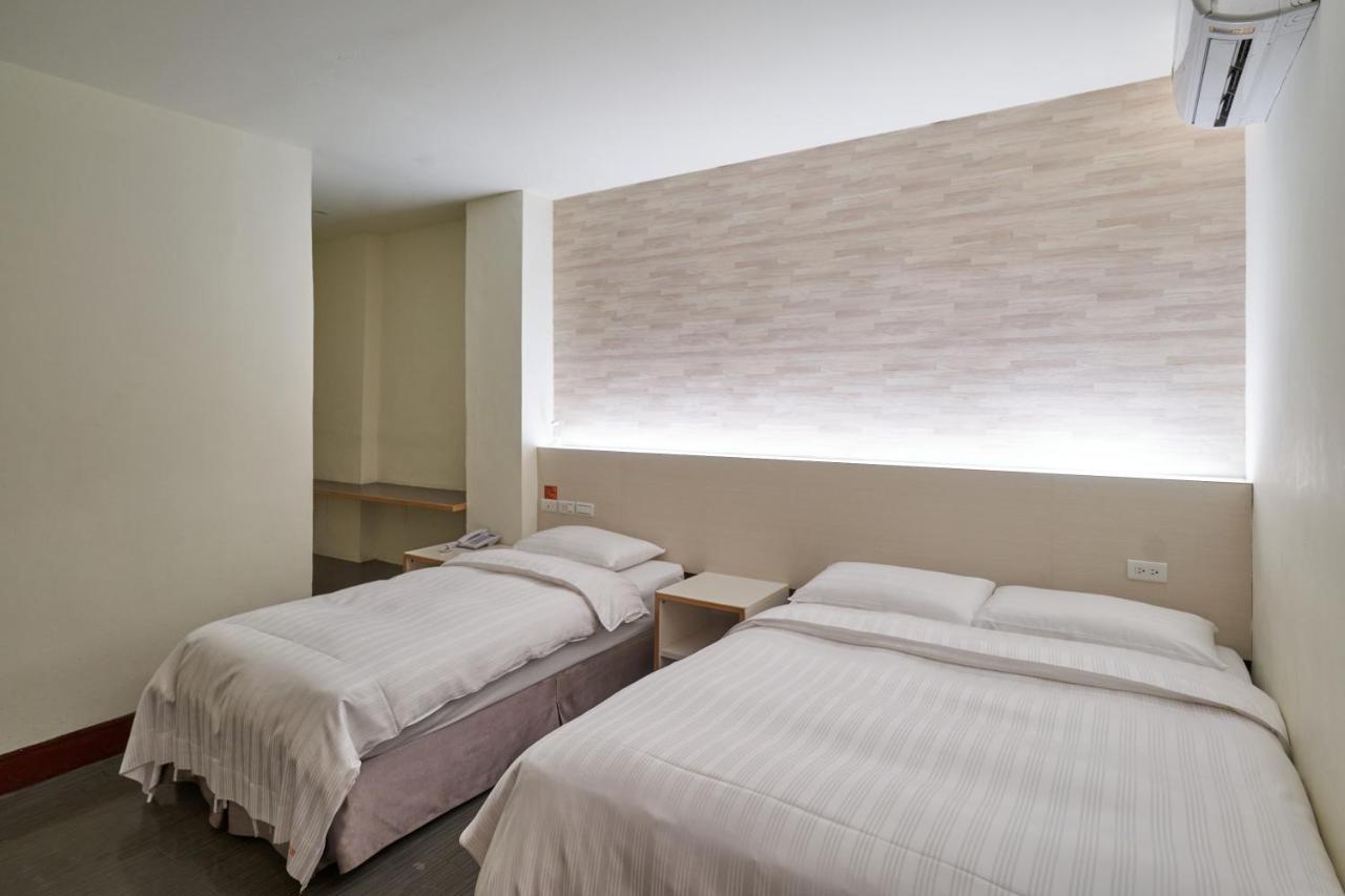 Yung An Business Hotel Dounan Екстериор снимка