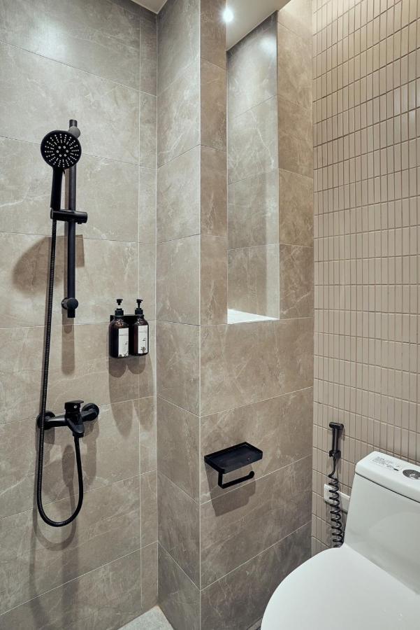 Yung An Business Hotel Dounan Екстериор снимка